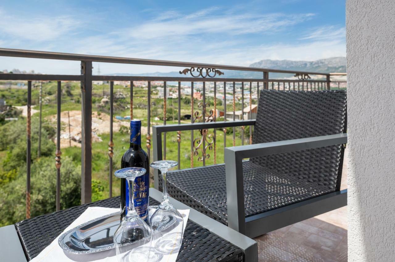 Aaa Anic Amazing Apartments Deluxe Сплит Экстерьер фото